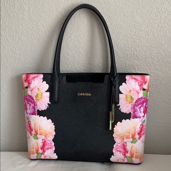 Calvin Klein Handbags - Calvin Klein Handbag